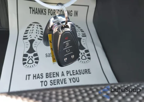 2018 Chevrolet Traverse 1Lt from USA, damaged, VIN 1GNERGKW9JJ117357